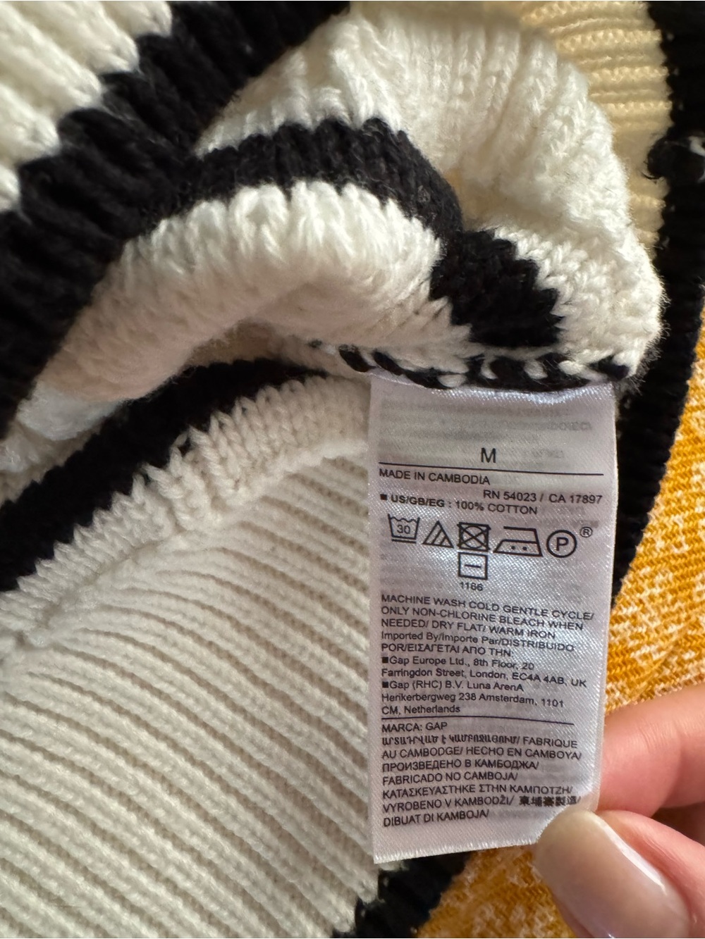 GAP pointelle sweater with scallop neckline - Picture 4 of 4